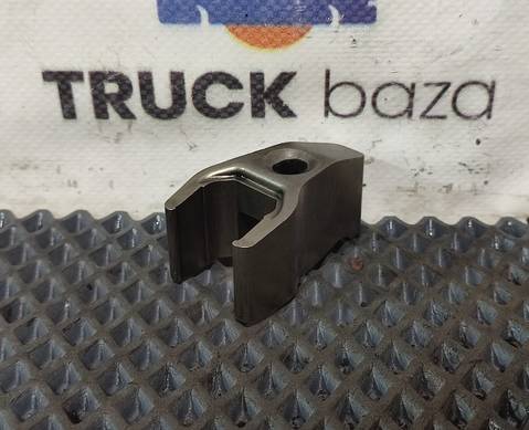 51101040065 Кронштейн форсунки топливной