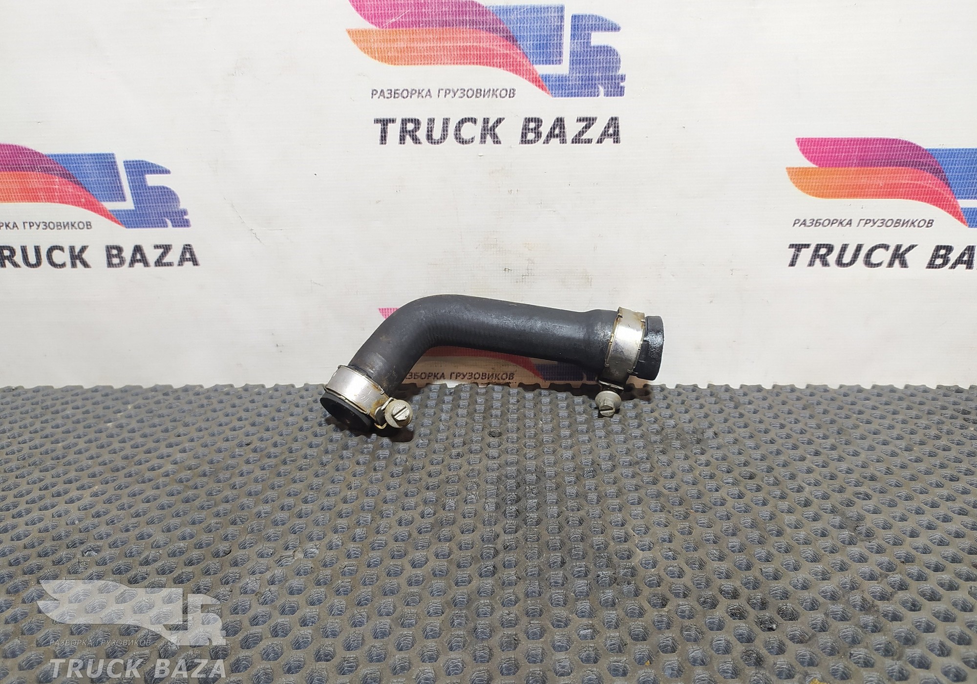 1446715 Патрубок бачка ГУРа для Scania 5-series T (с 2004 по 2016)