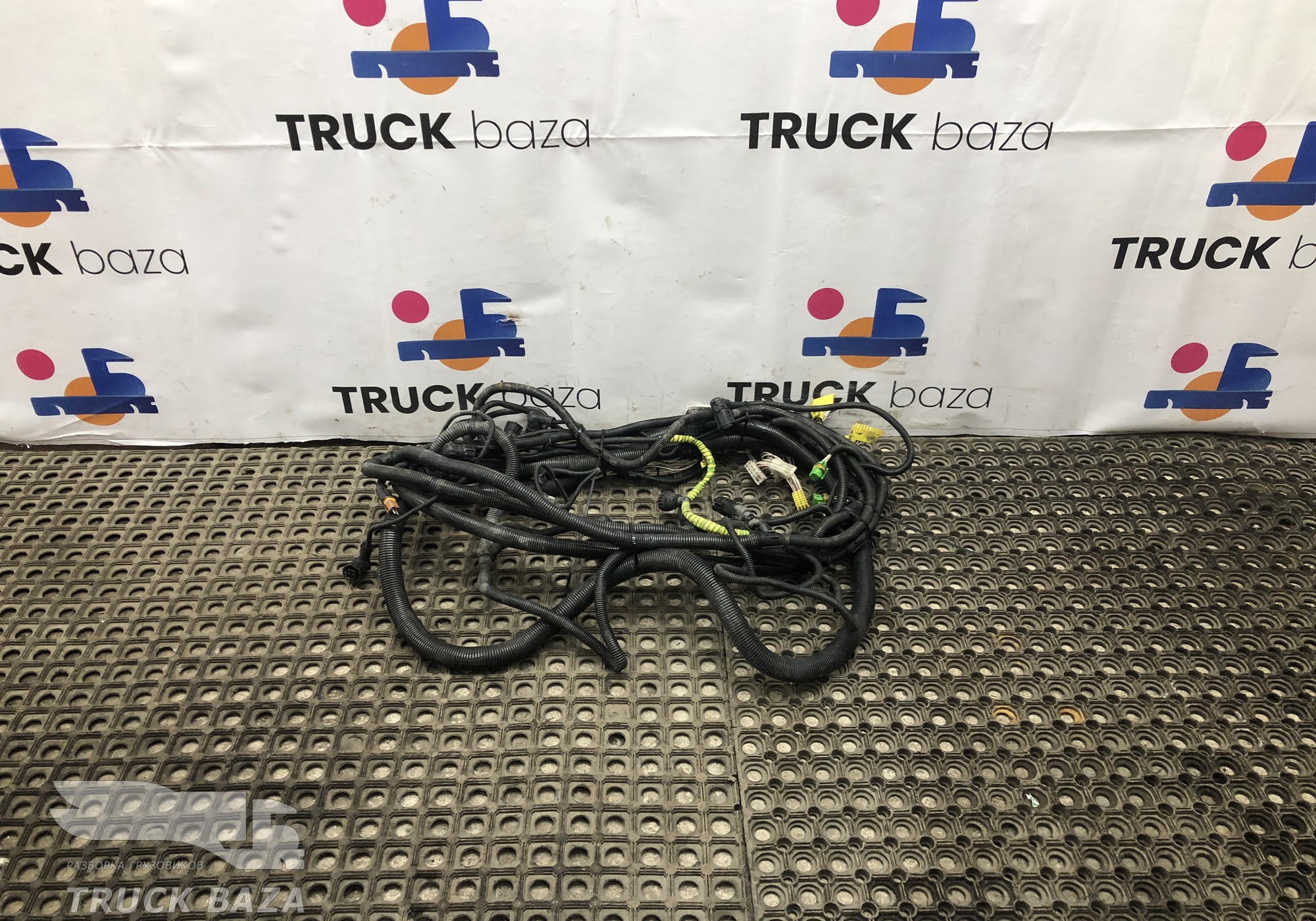 81254585053 Проводка шасси основная для Man