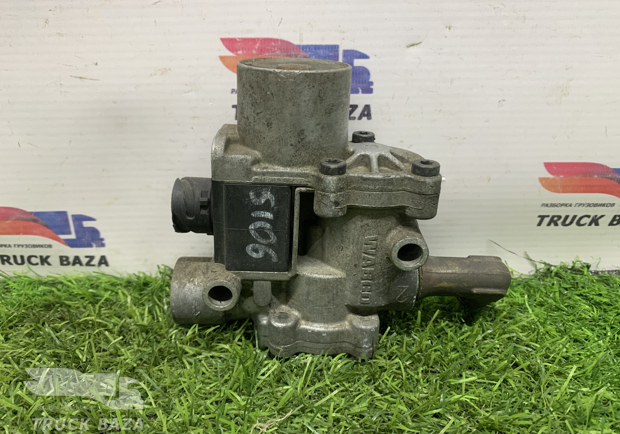 1453761 Кран ABS для Volvo FM