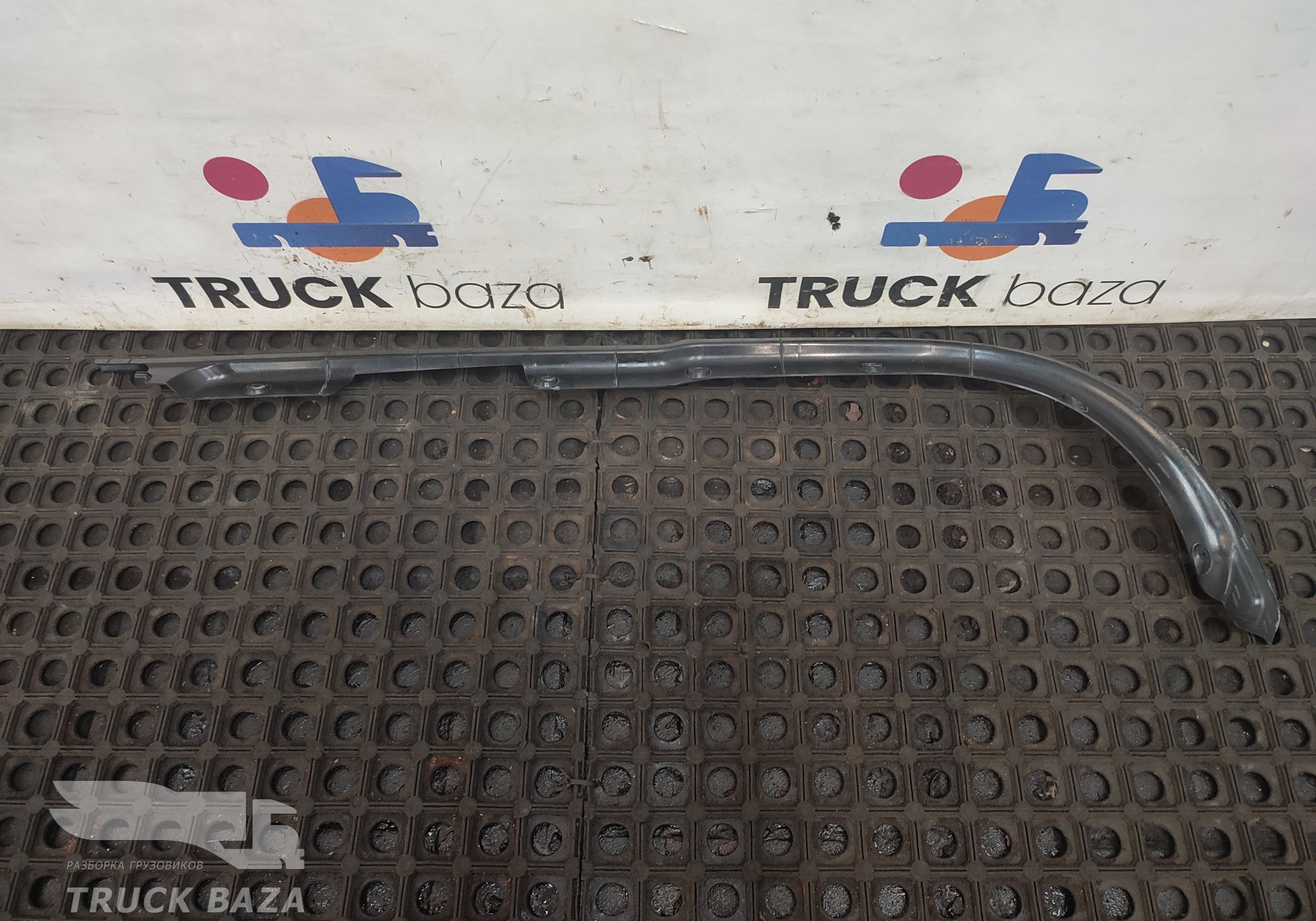 2222507 Уплотнитель дефлектора для Scania 6-series R (с 2016)