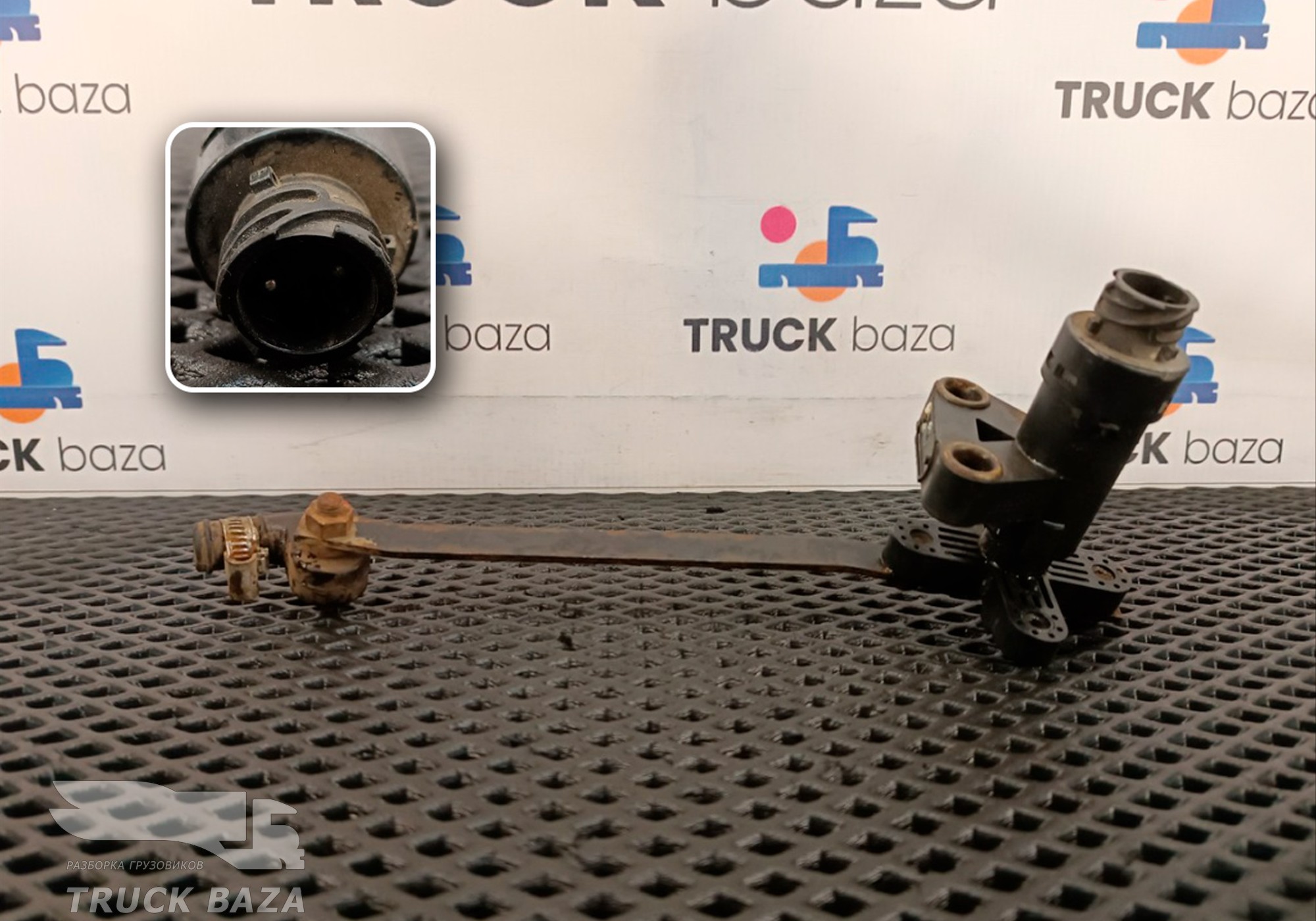 81259370040 Датчик уровня пола для КАМАЗ 5490