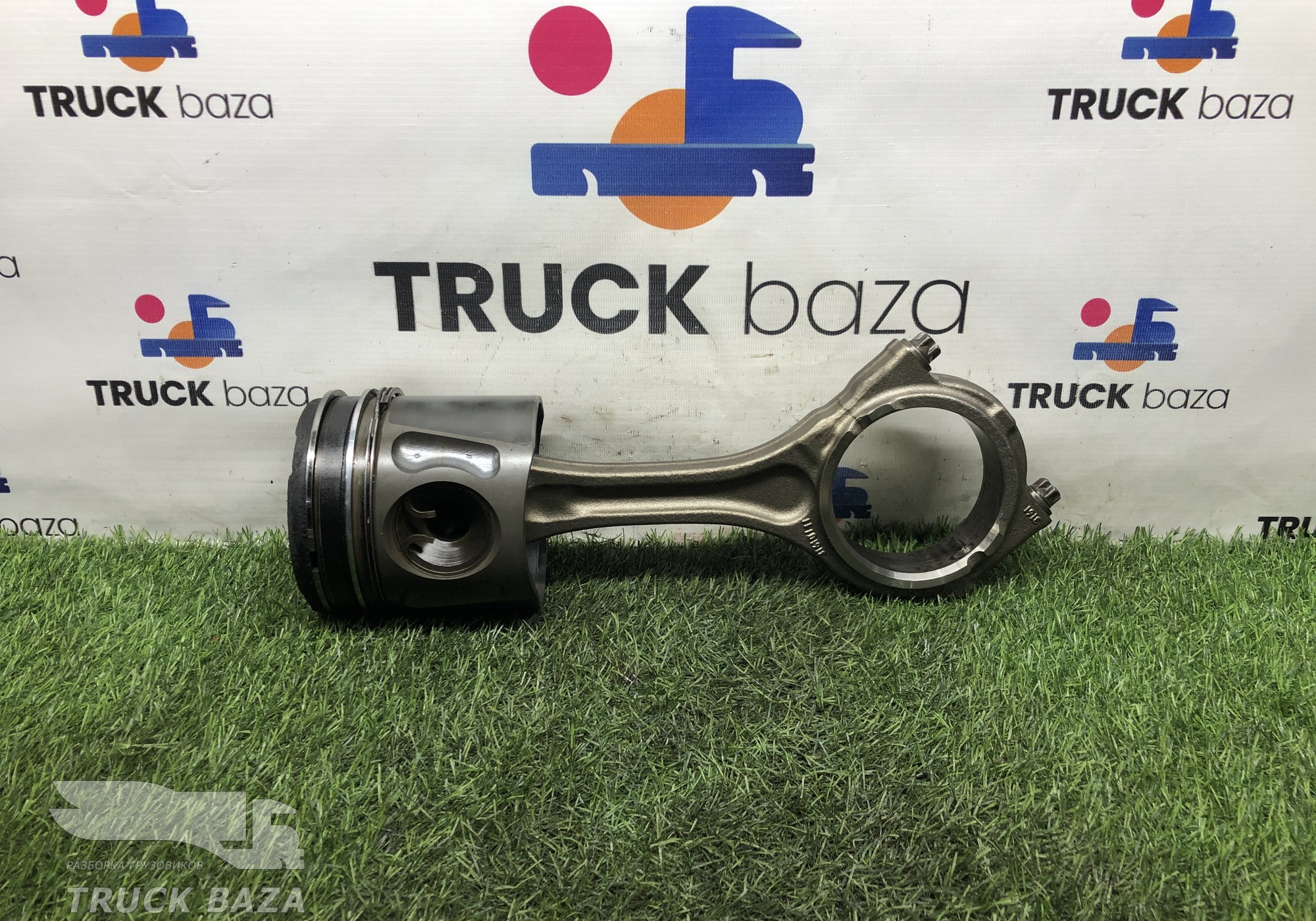 51025006296 Поршень с шатуном