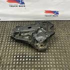 81413133019 Кронштейн рессоры передней левый для Opel Ascona C (с 1981 по 1988)