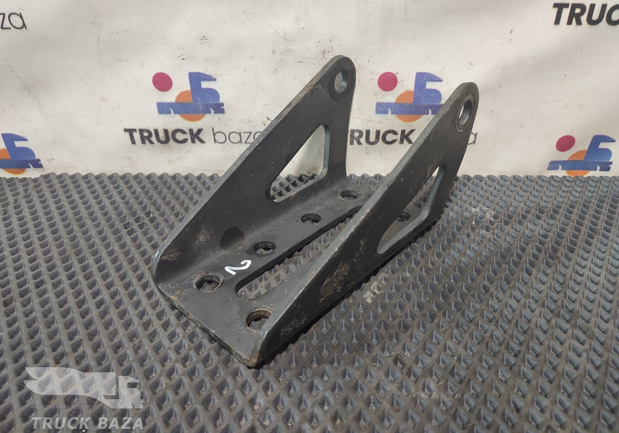 1854534 Кронштейн амортизатора заднего для Scania