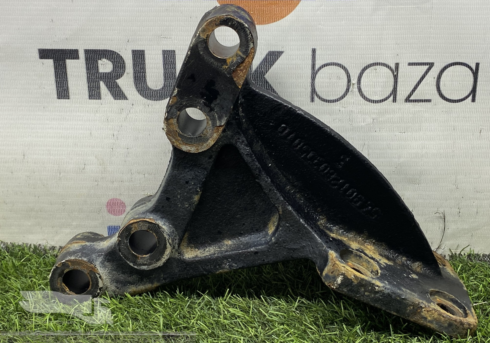 54901280905010 Кронштейн усилителя бампера для КАМАЗ 54901