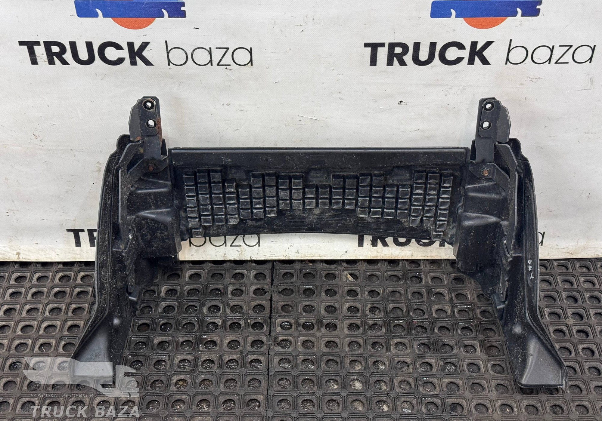 9615205022 Шумоизоляция двигателя правая нижняя для Mercedes-Benz Actros New Actros MP4 (с 2011)