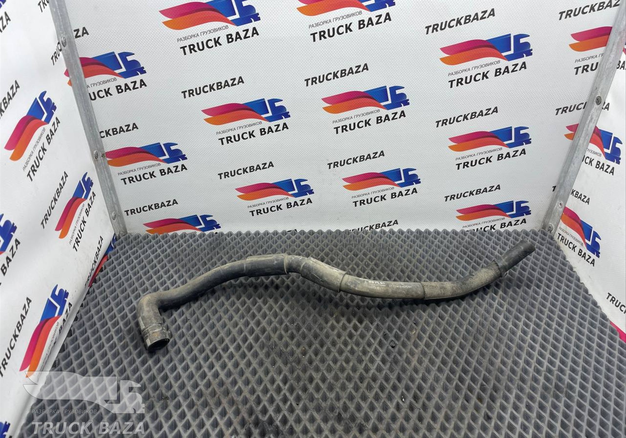 2049017 Патрубок системы охлаждения для Daf XF106 (с 2013 по 2023)