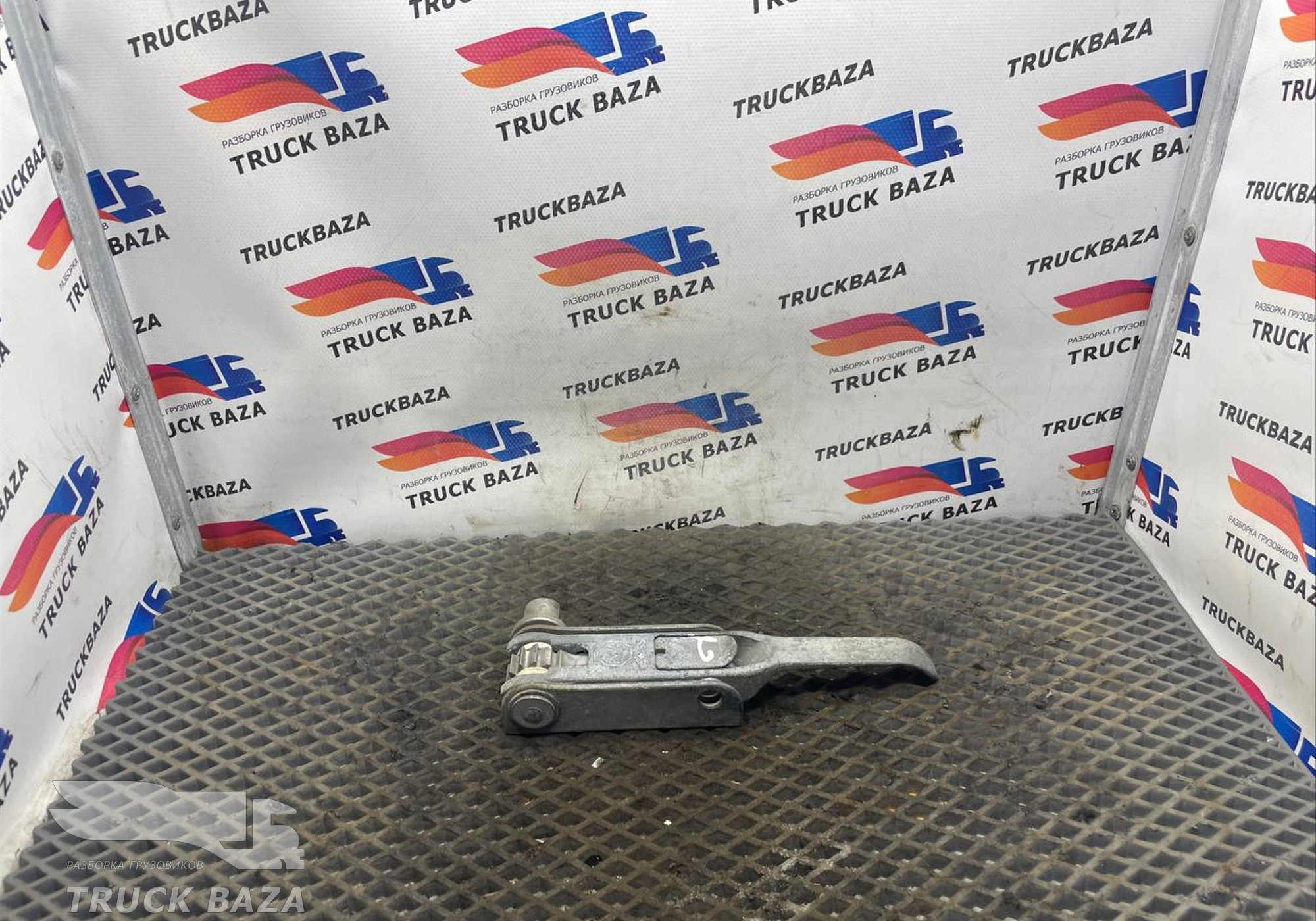 6358277 Натяжитель тента правый для Полуприцепы Koegel