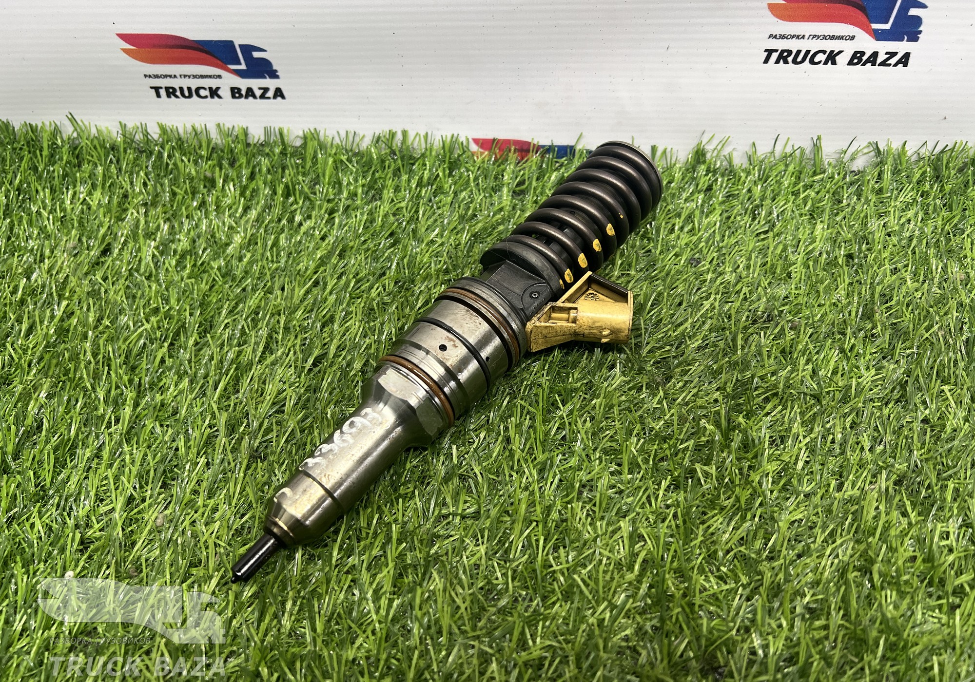 504287070 Форсунка топливная