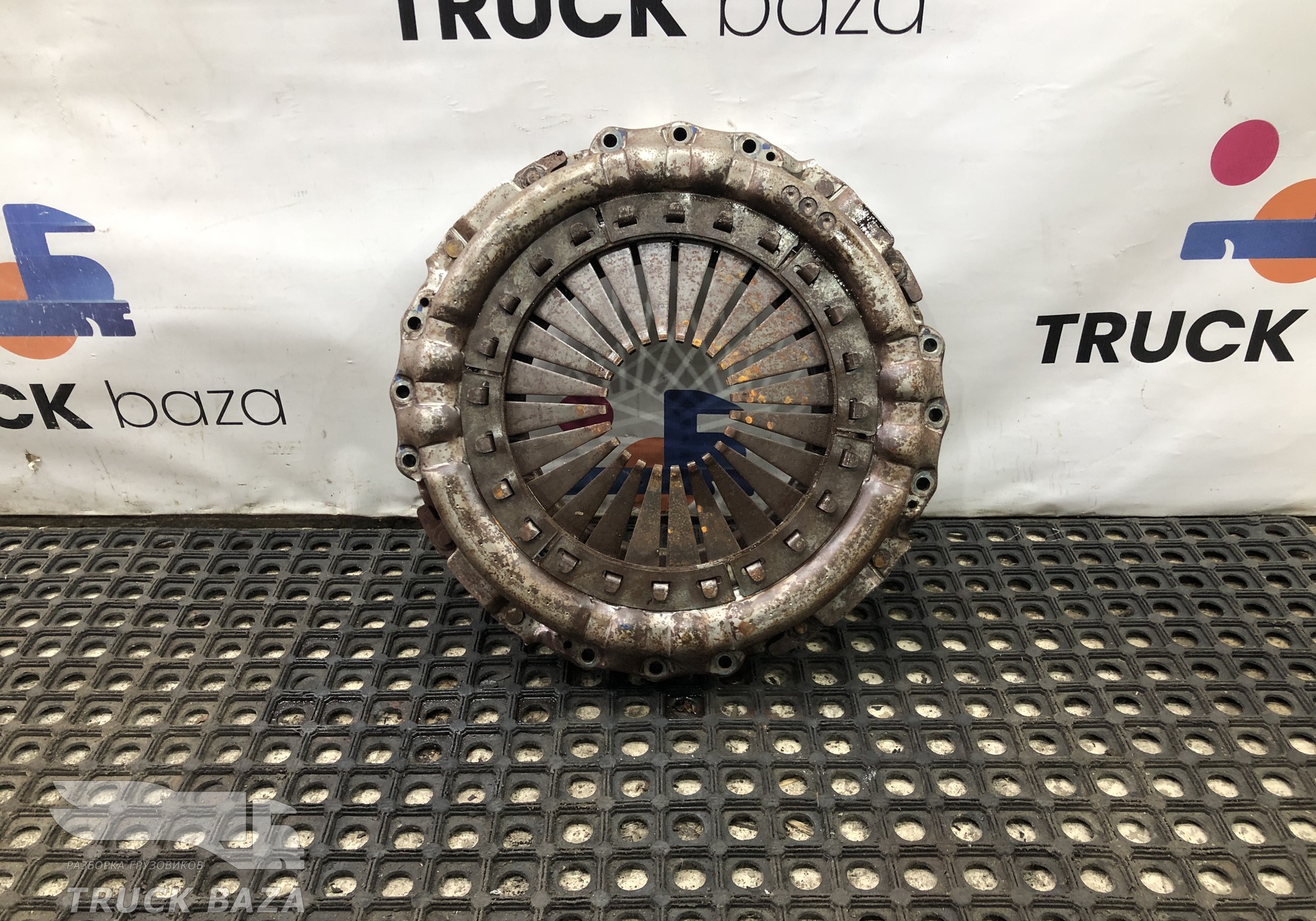 WG9921161501 Корзина сцепления для Sinotruk Sitrak C7H