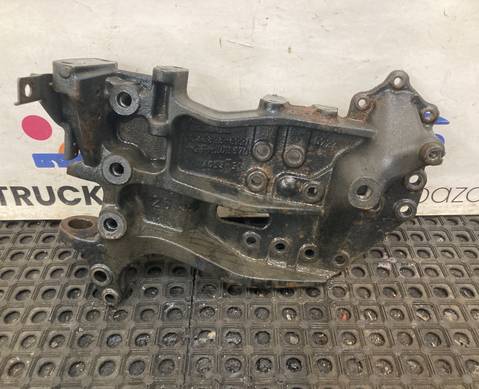 1846826 Кронштейн переднего бампера левый для Scania 5-series