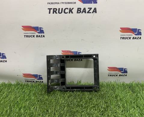 81637310375 Кронштейн зеркала прижимной для Man TGX