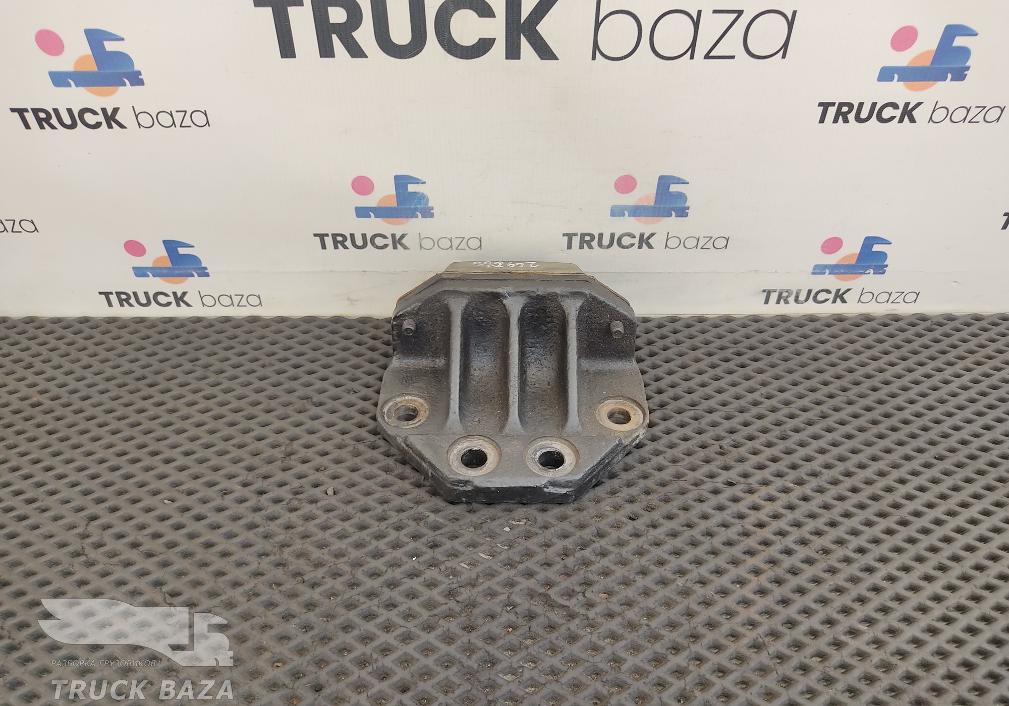 5490291268045 Отбойник рессоры задней для КАМАЗ 54901