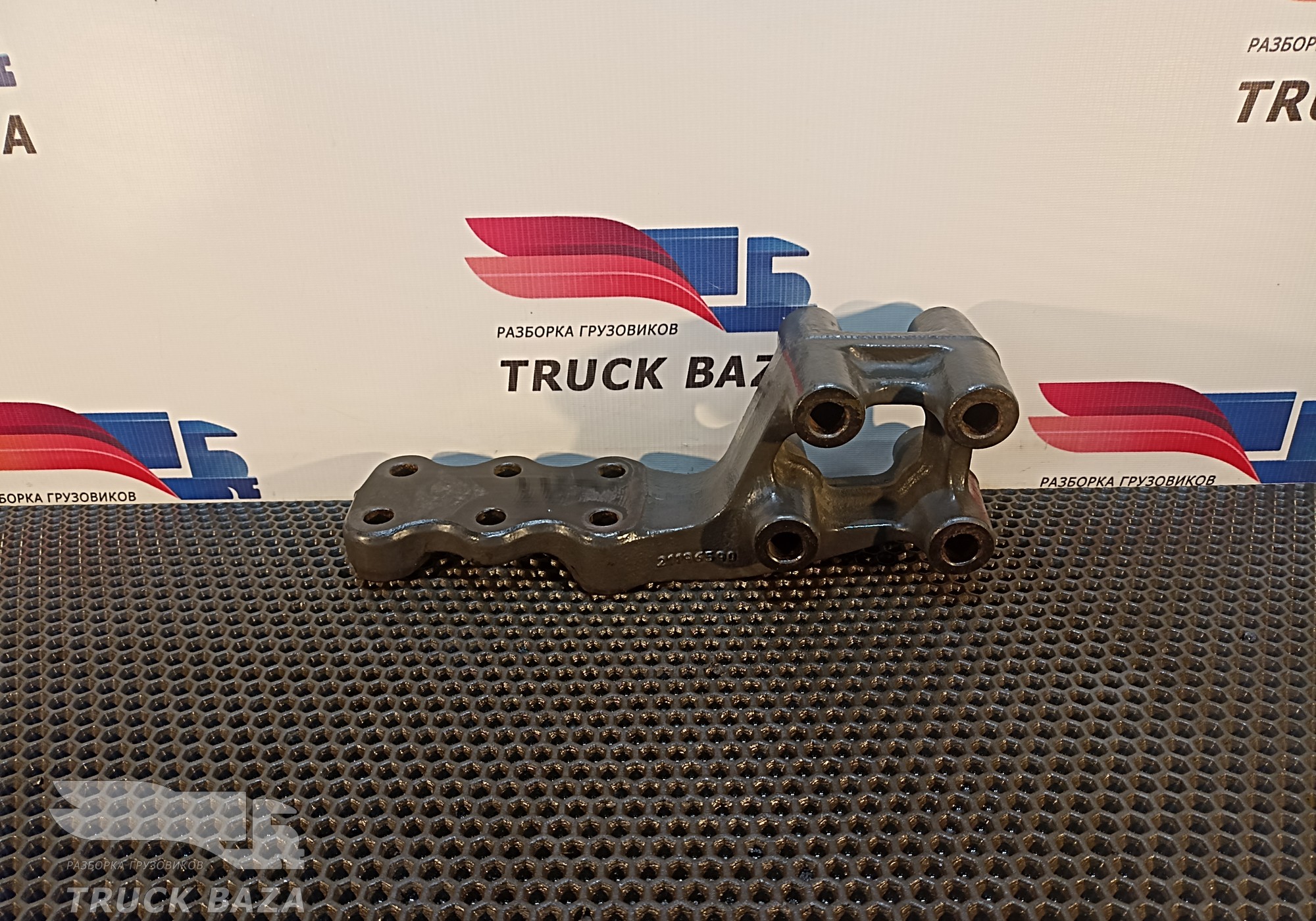 21647361 Кронштейн кабины для Volvo FM III (с 2013)
