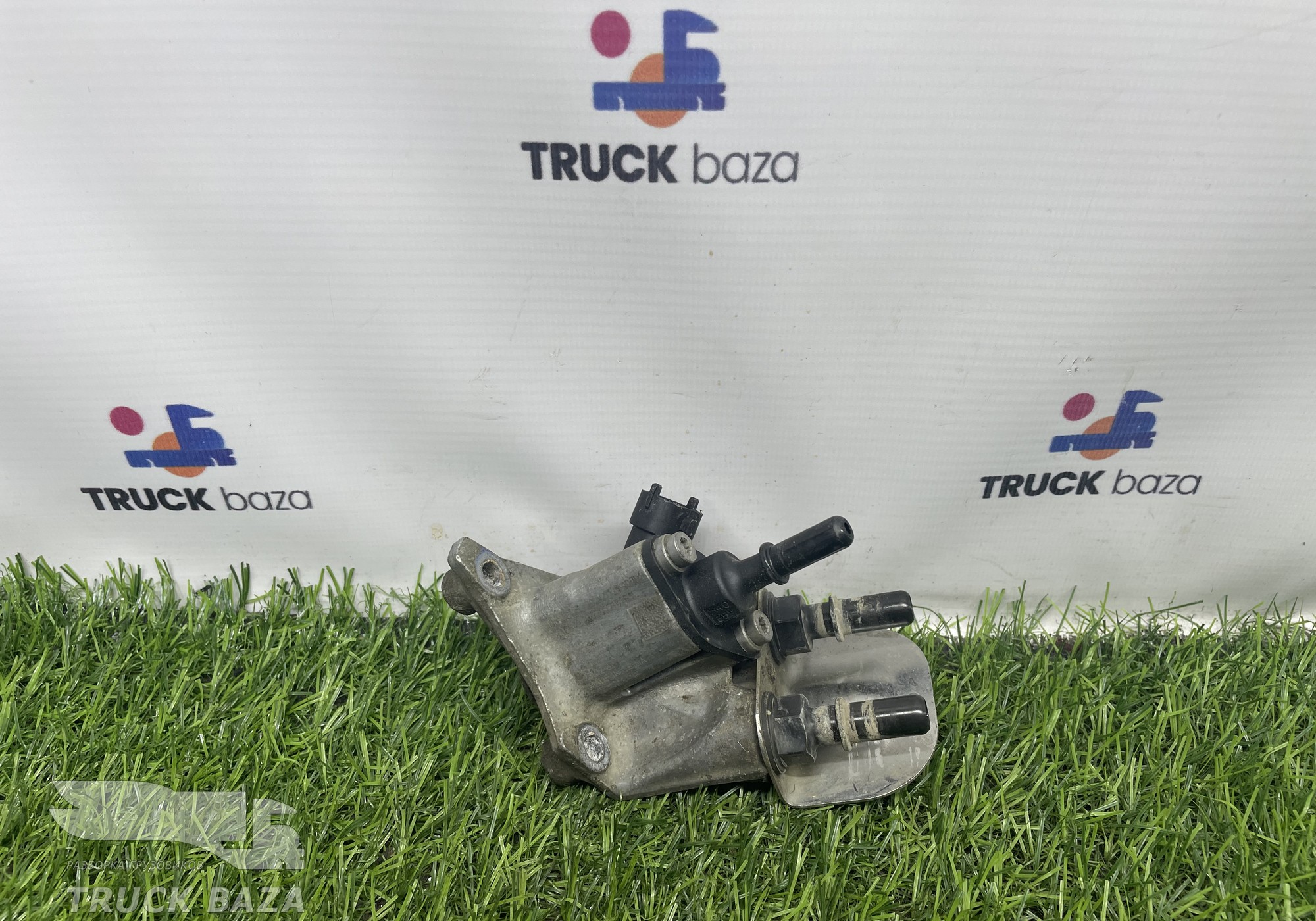 202V271200008 Дозатор реагента для Sinotruk Sitrak C7H