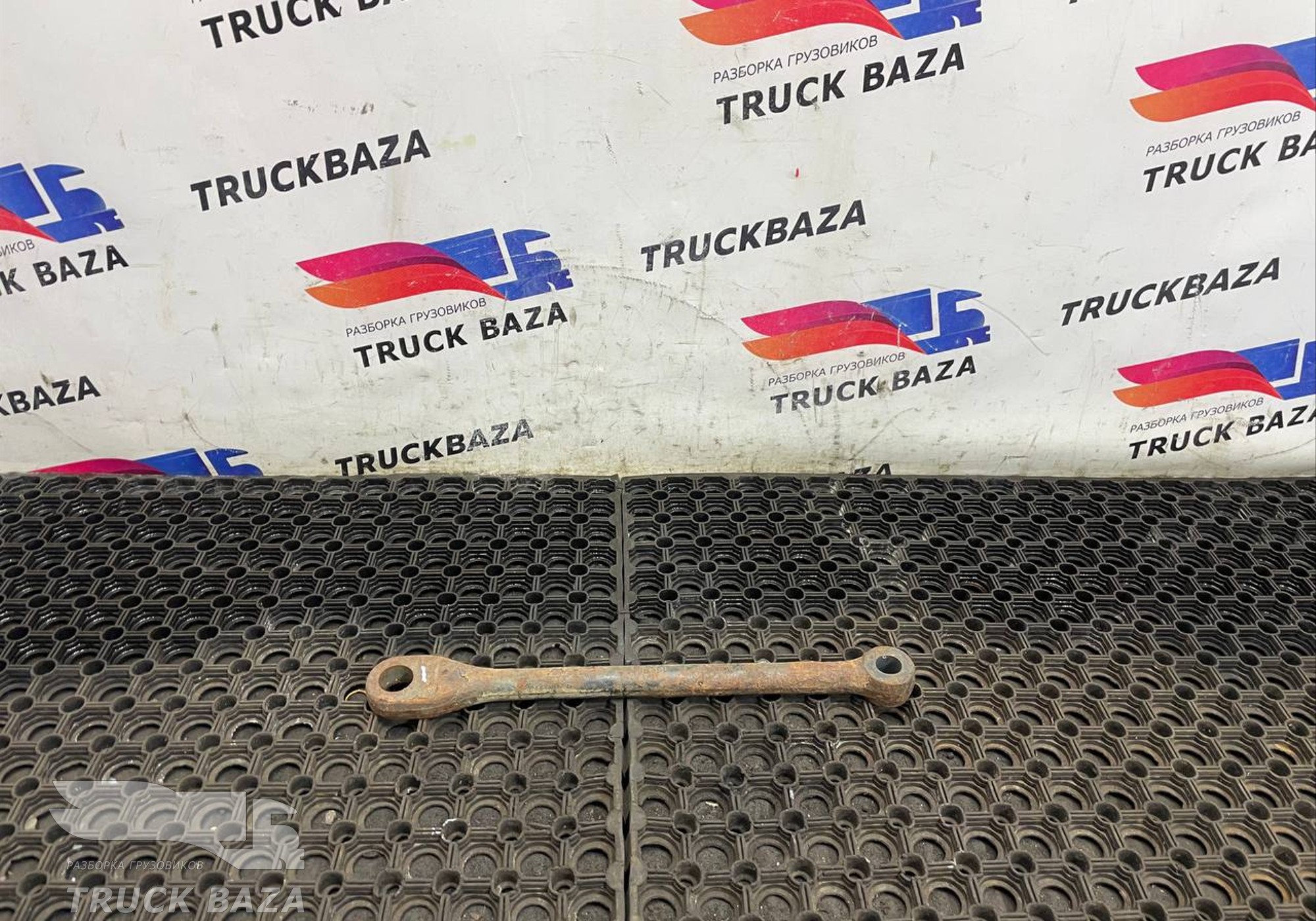 1369216 Кронштейн усилителя бампера для Daf CF I (с 2000 по 2006)