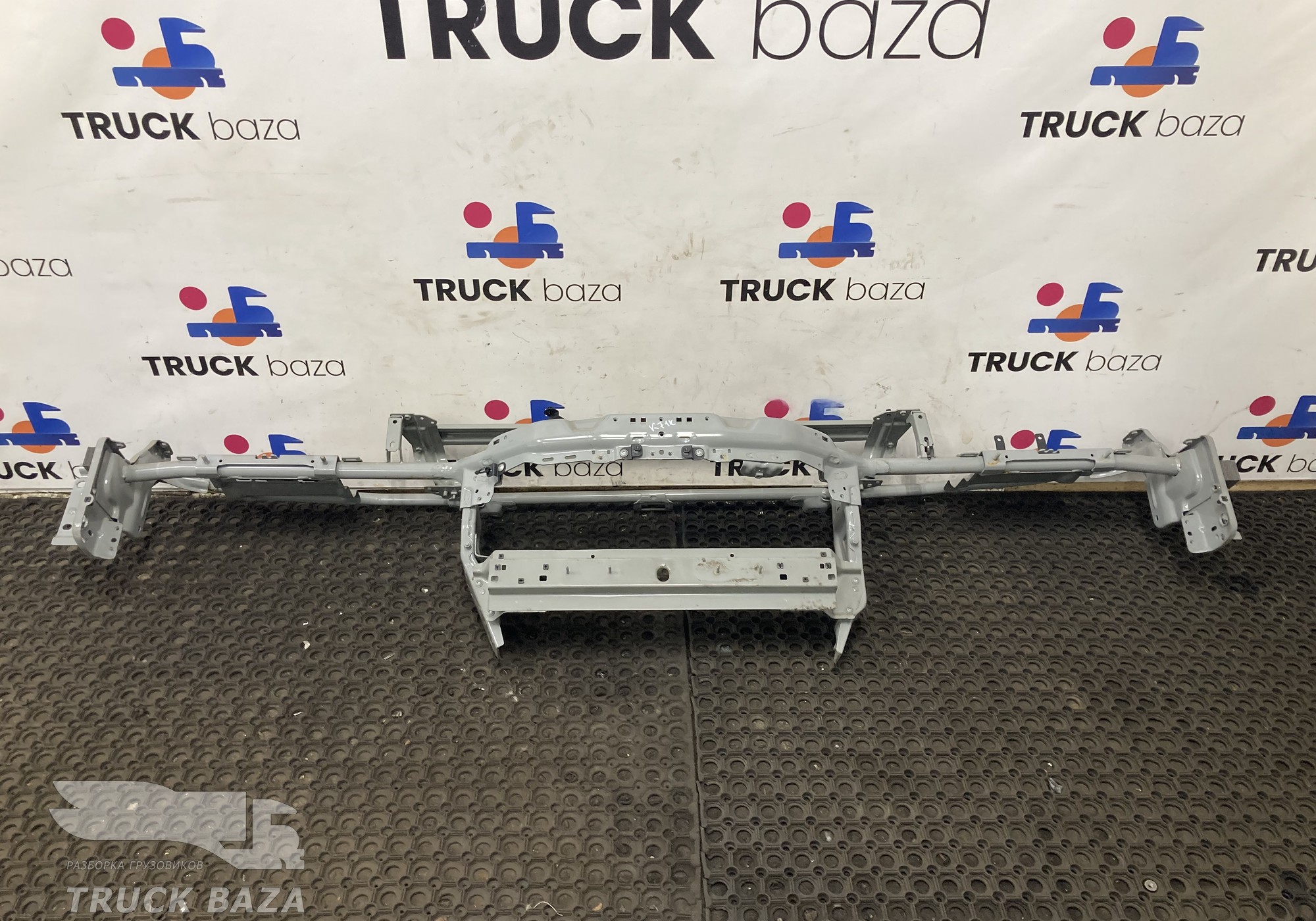 A9606801254 Каркас панели приборов для КАМАЗ 54901