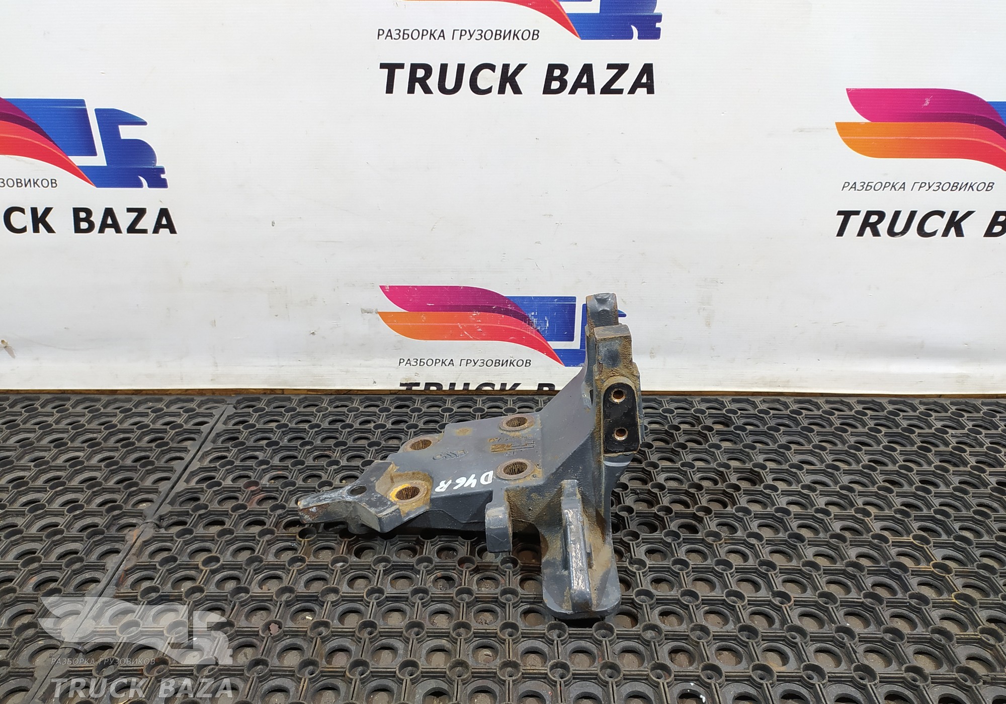 1259079 Кронштейн пневморессоры правый для Daf CF
