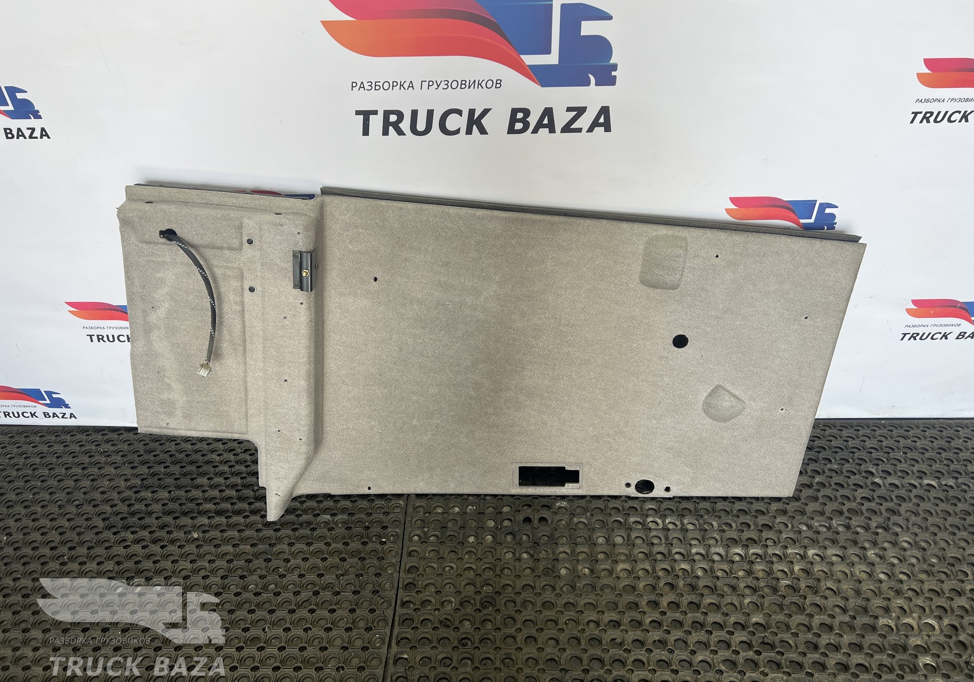 5010354177 Обшивка спальника для Renault Magnum III E-tech (с 2001 по 2005)