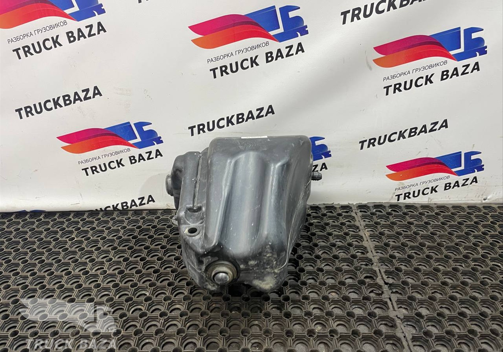 810W264816049 Бачок омывателя для Sinotruk Sitrak C7H