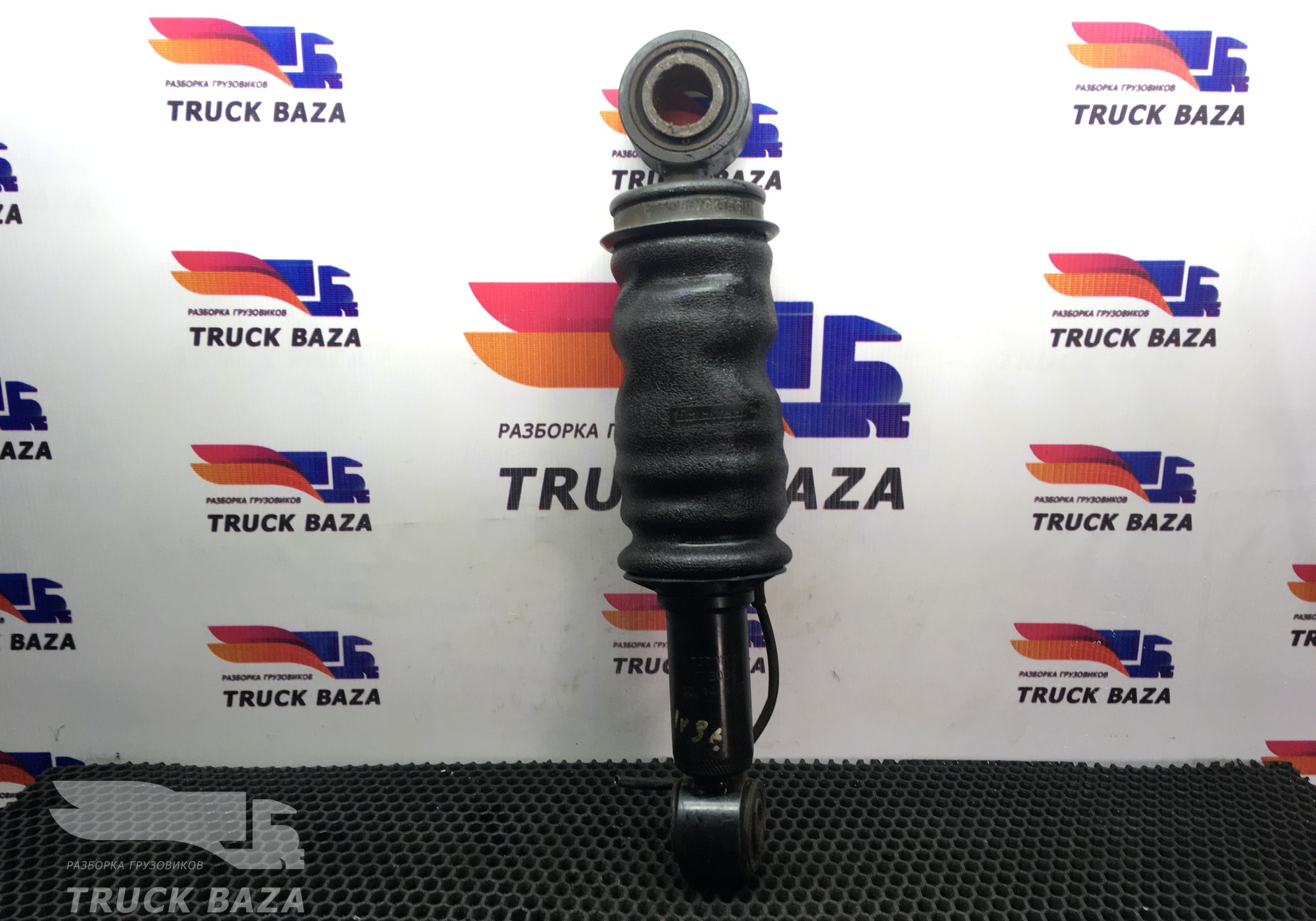 2997823 Подушка кабины передняя для Iveco EuroTech