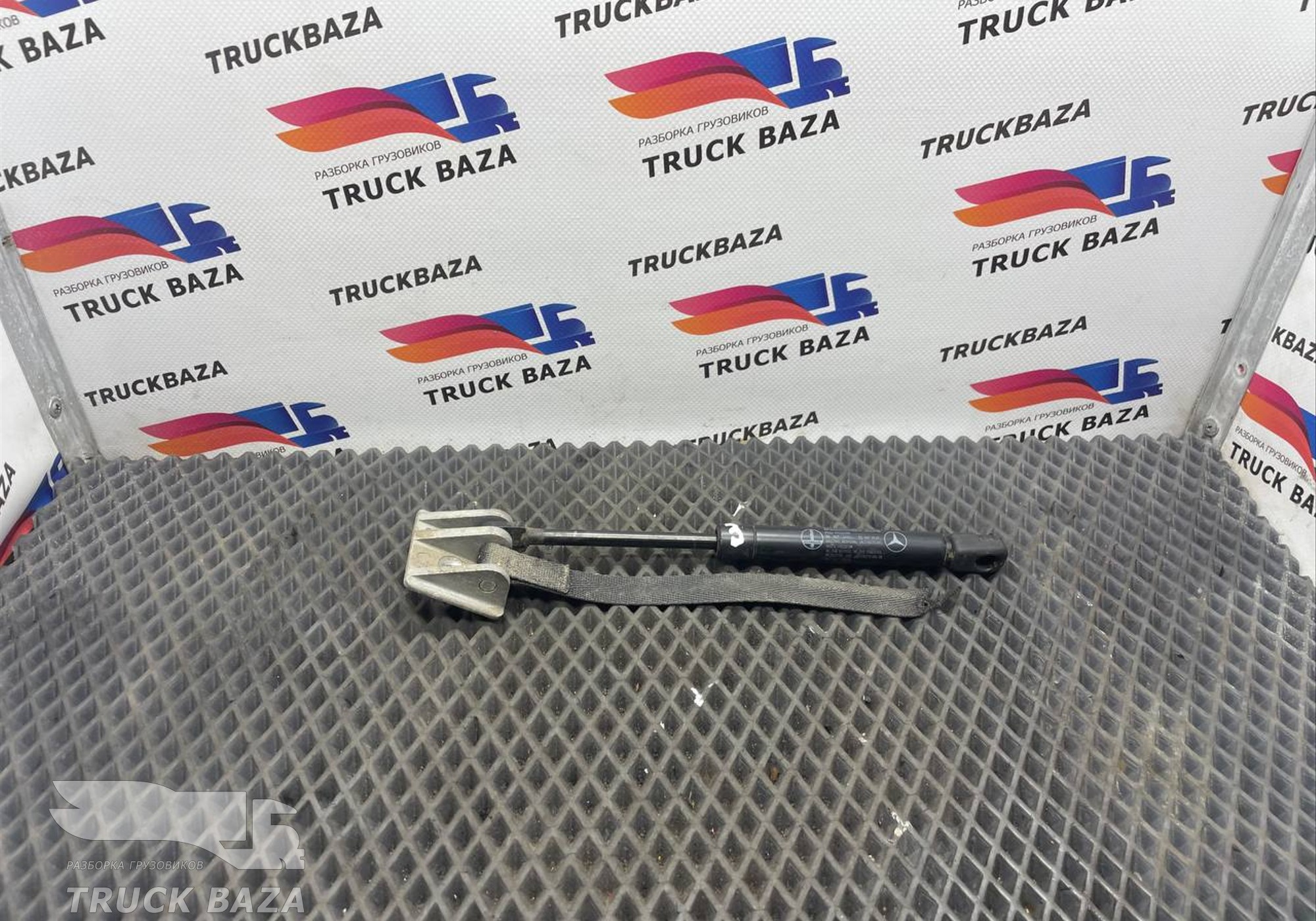 A0019808164 Амортизатор спальника нижнего для Mercedes-Benz Actros MP1 (с 1996 по 2003)