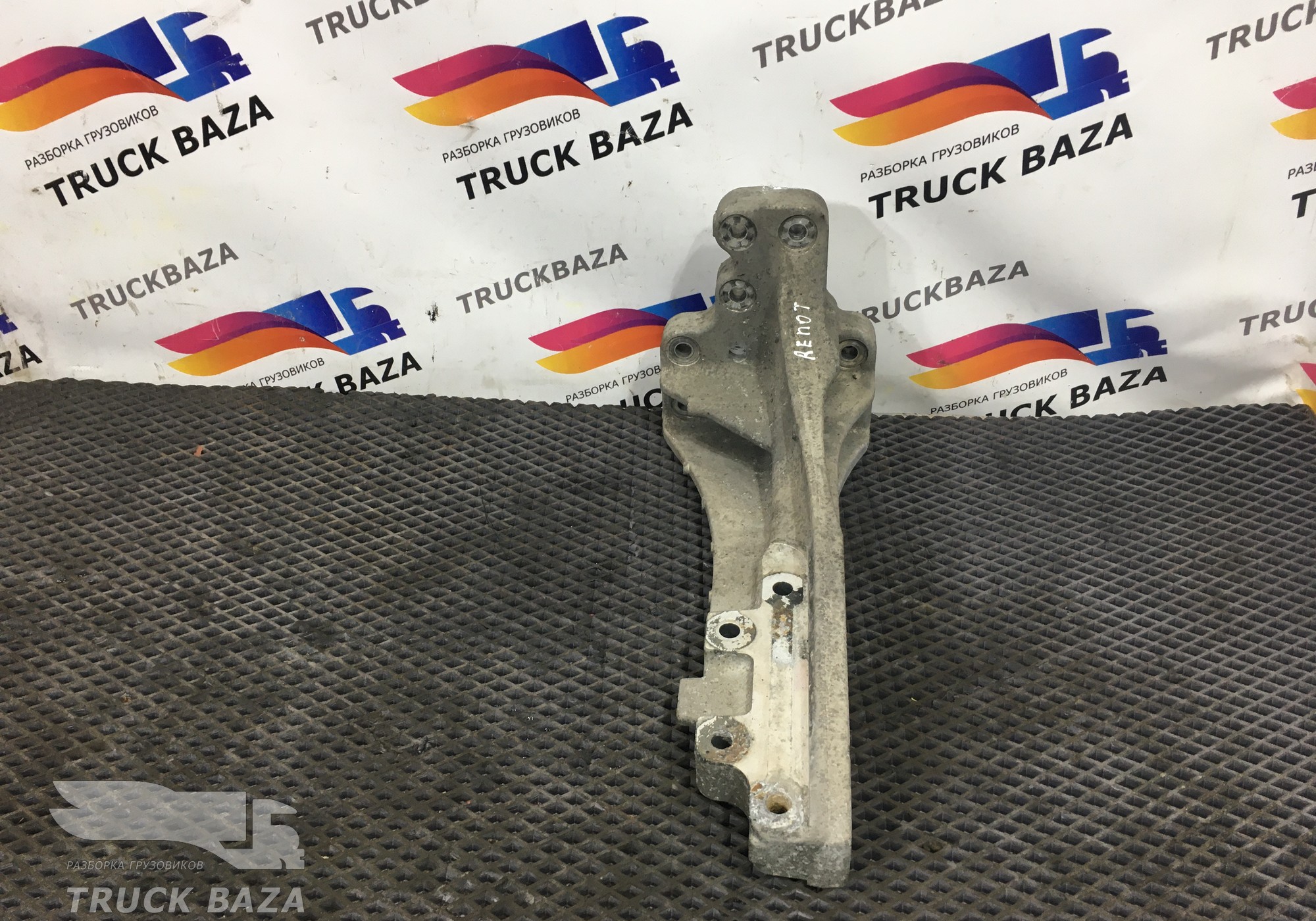 21639760 Кронштейн глушителя для Volvo FM