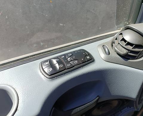 A9438200097 Блок управления стеклоподъемниками для Mercedes-Benz
