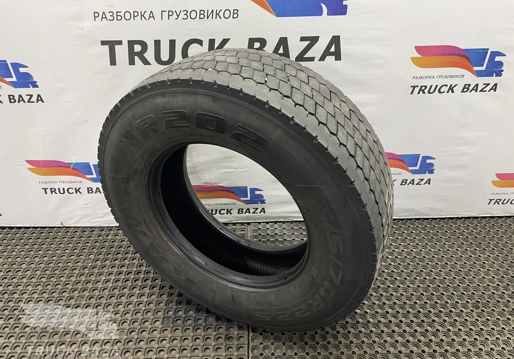 Шина KAMA NR202 315/70 R22.5 для КАМАЗ 5490 - купить б/у за 5000 р.