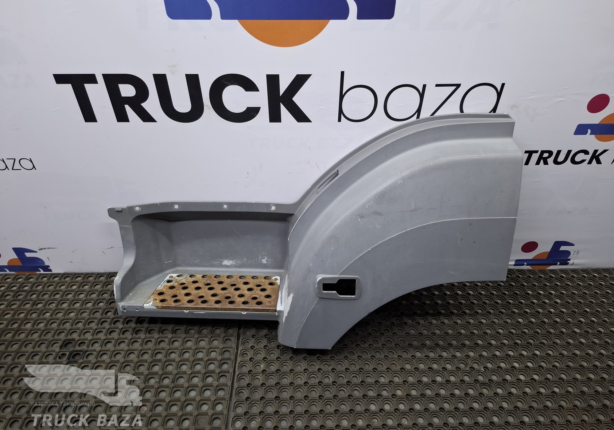 A9446661301 Корпус подножки левой для Mercedes-Benz Axor