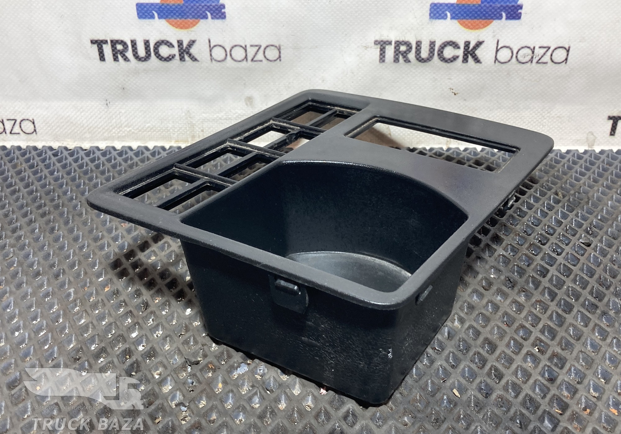 712W617010291 Накладка панели приборов для Sinotruk Sitrak C7H