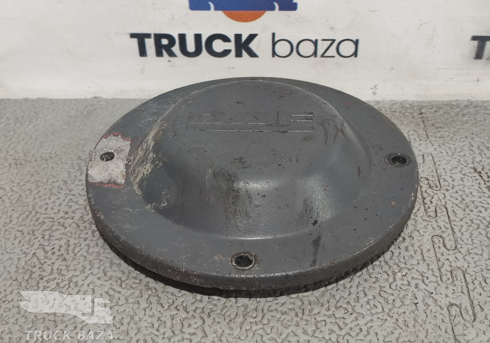 1881800 Крышка ступицы передней