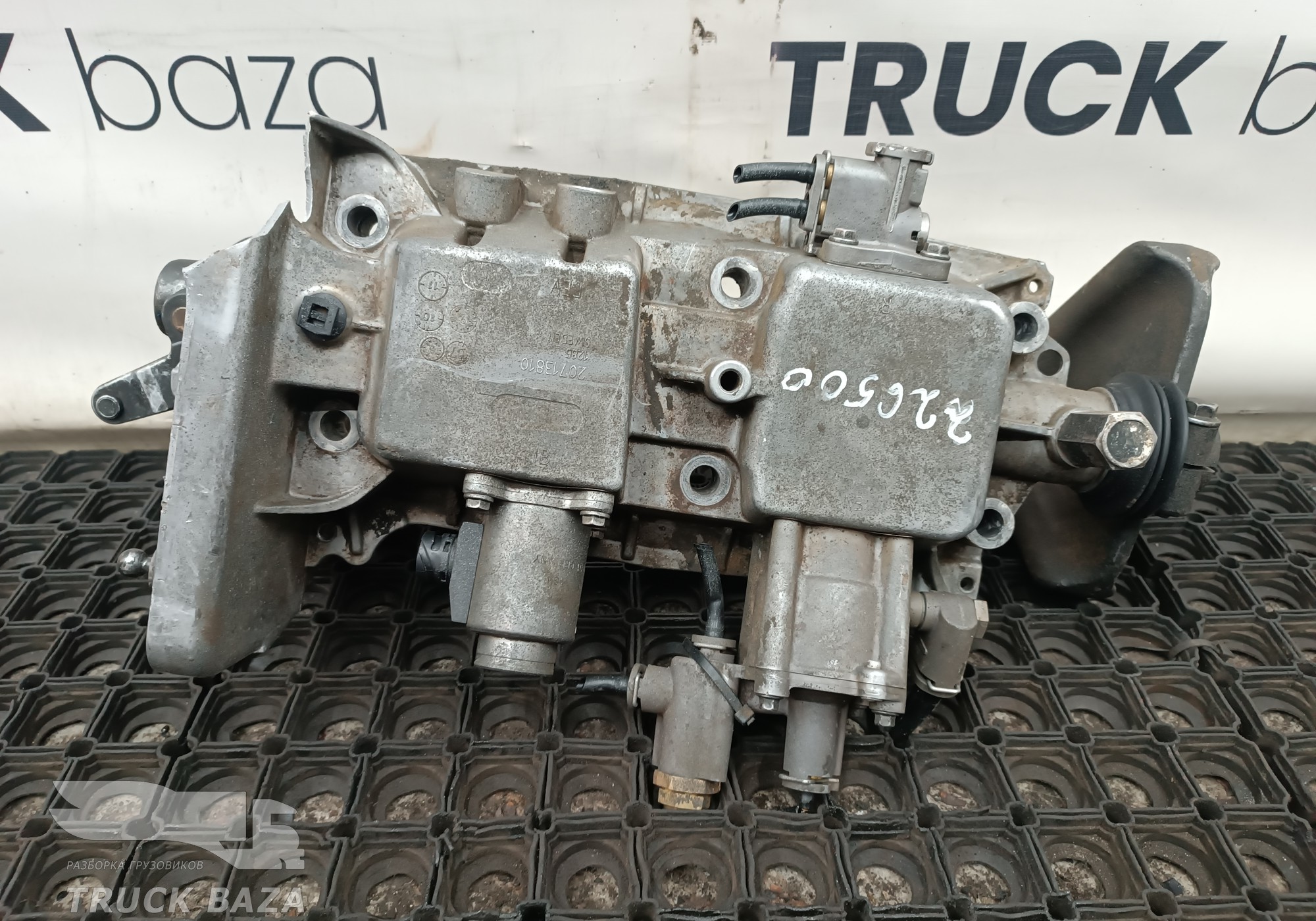 ウポ カワサキ ZX-12R ヒューズボックス 26021-1105 純正 中古 ZXT20B