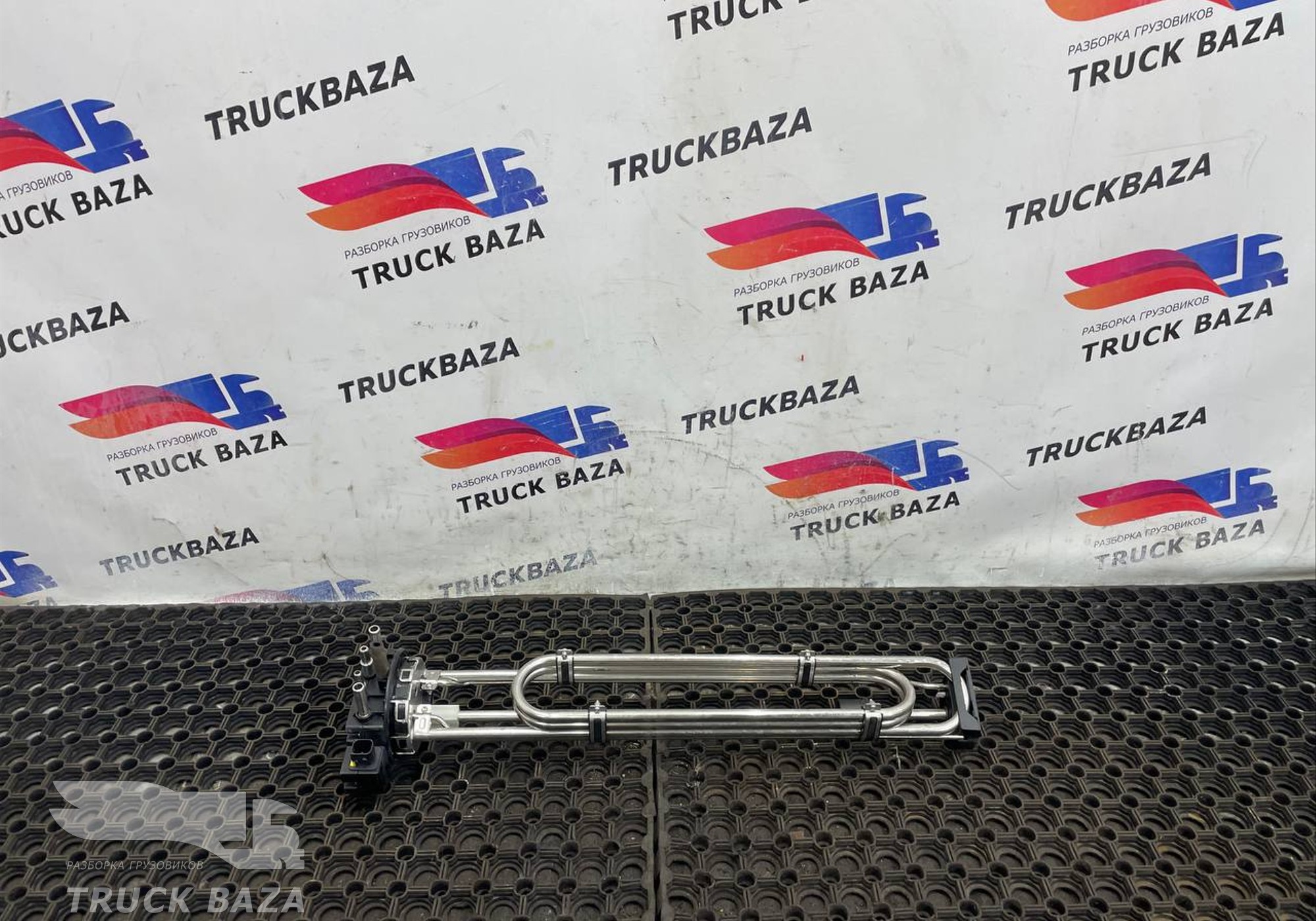 GC465J241CA Заборник реагентов AdBlue для Ford F-MAX (с 2018)