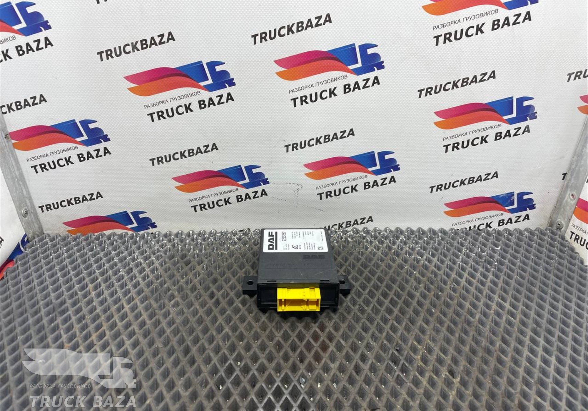 2299252 Блок управления центральным замком для Daf XF106 (с 2012)