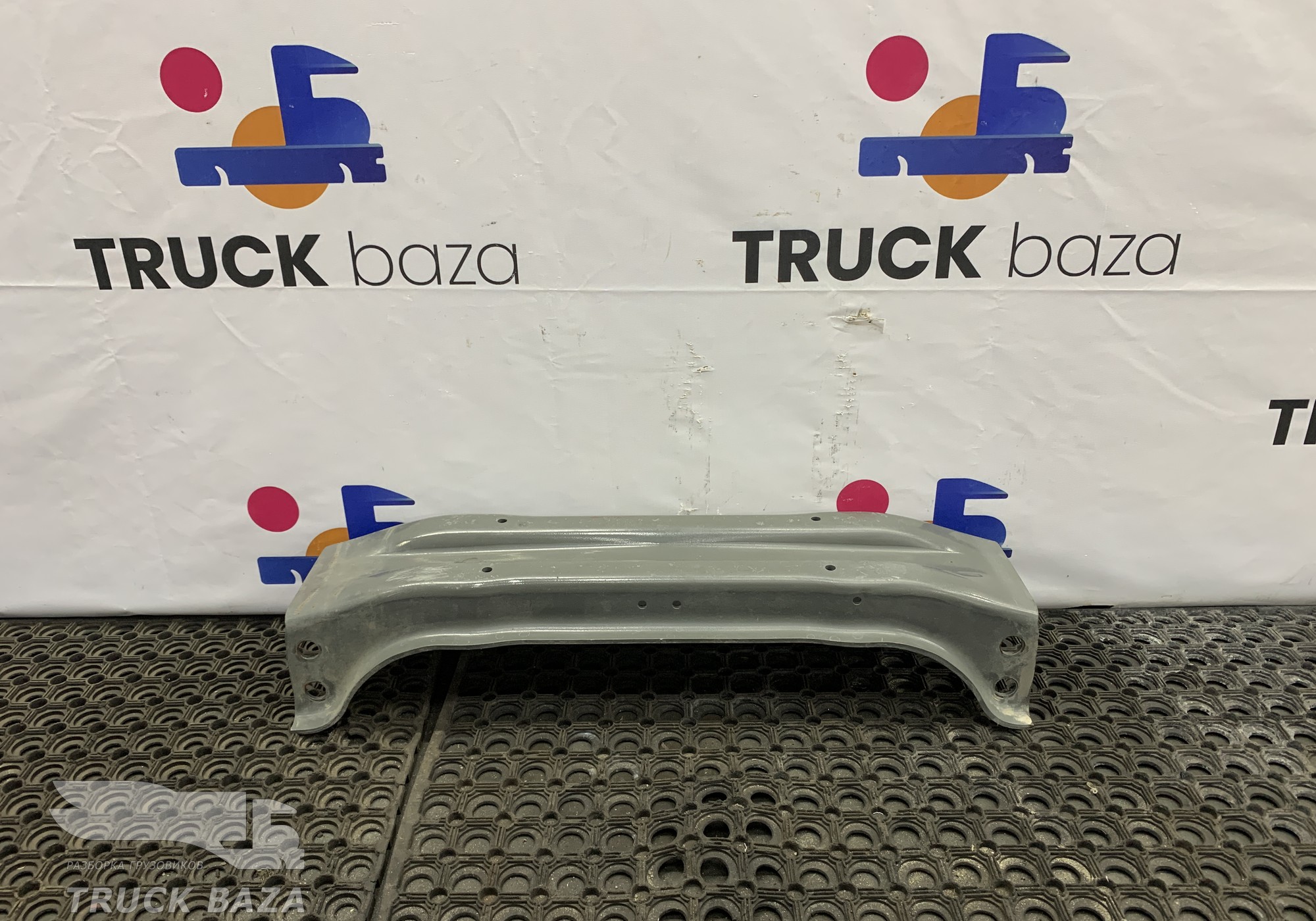 WG9727517013 Траверса рамы поперечная для Sinotruk Sitrak C7H