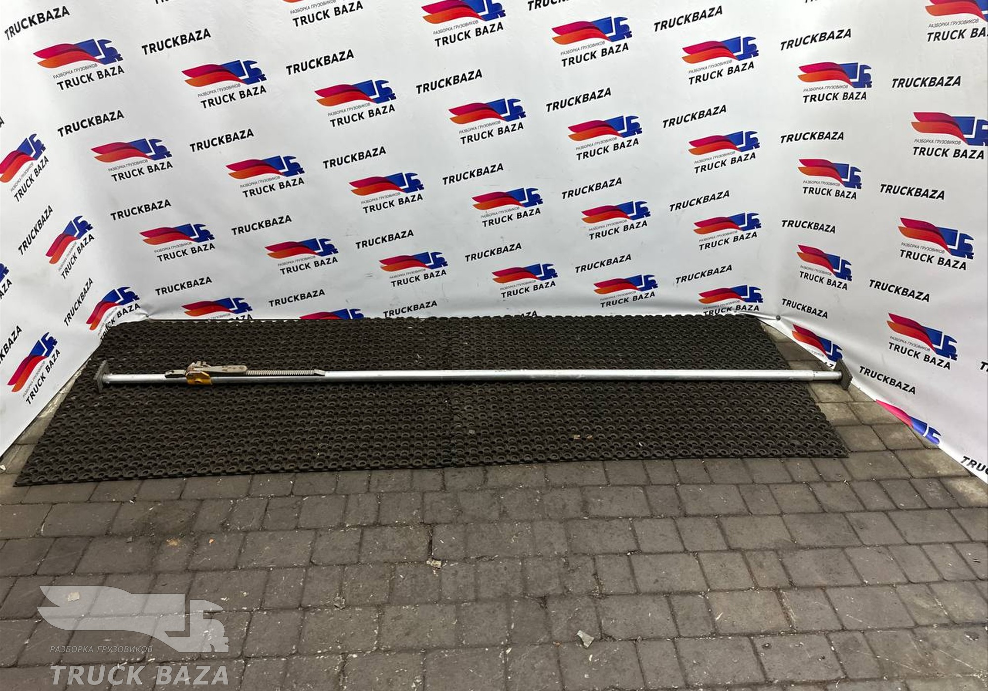 221843010020 Штанга распорная с храповиком для Полуприцепы Разные Полуприцепы