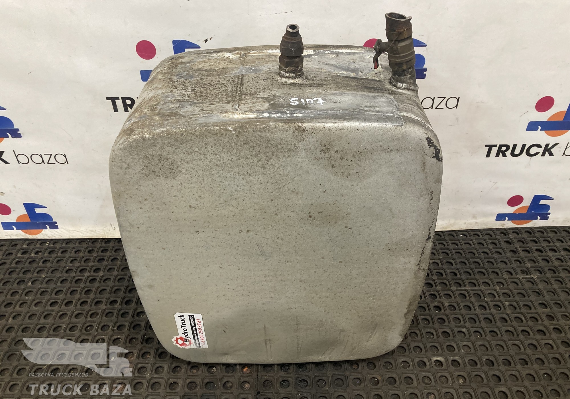Бак гидравлический закабинный для Scania 5-series G (с 2004 по 2016)