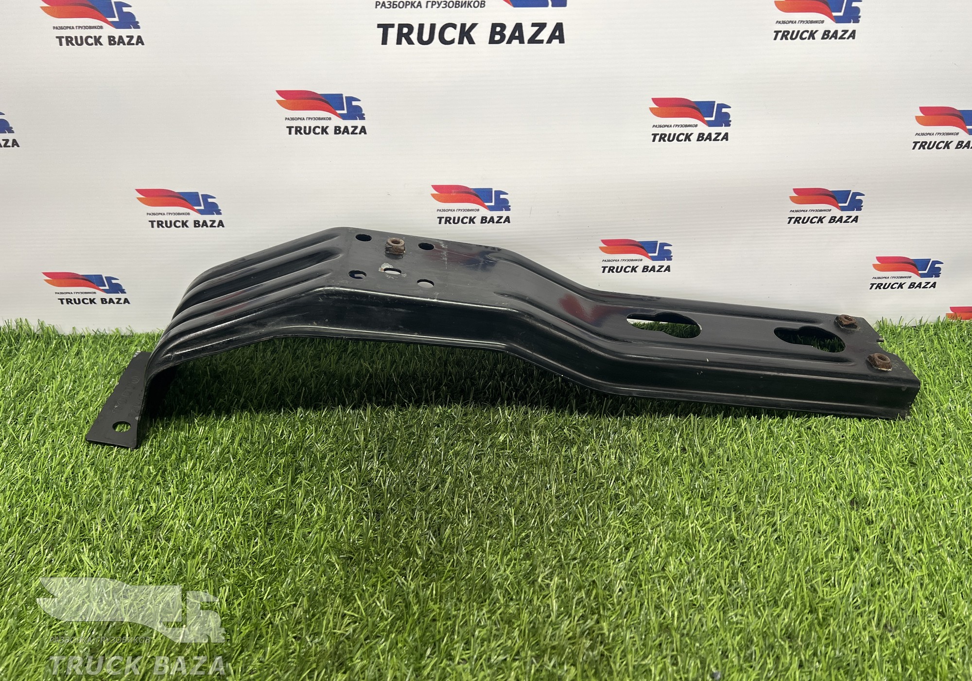 82144986 Кронштейн корпуса подножек для Volvo FH 4 (с 2012)