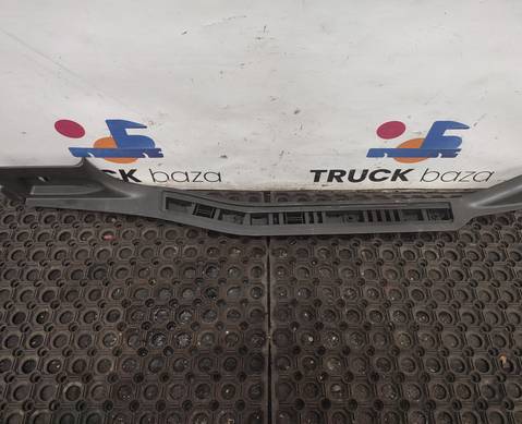 82212691 Накладка порога внутренняя левая для Volvo FH 4 (с 2012)