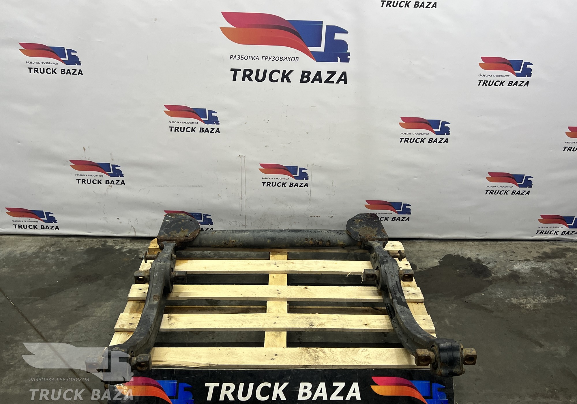 45104291901871 Балка задней подвески со стяжкой