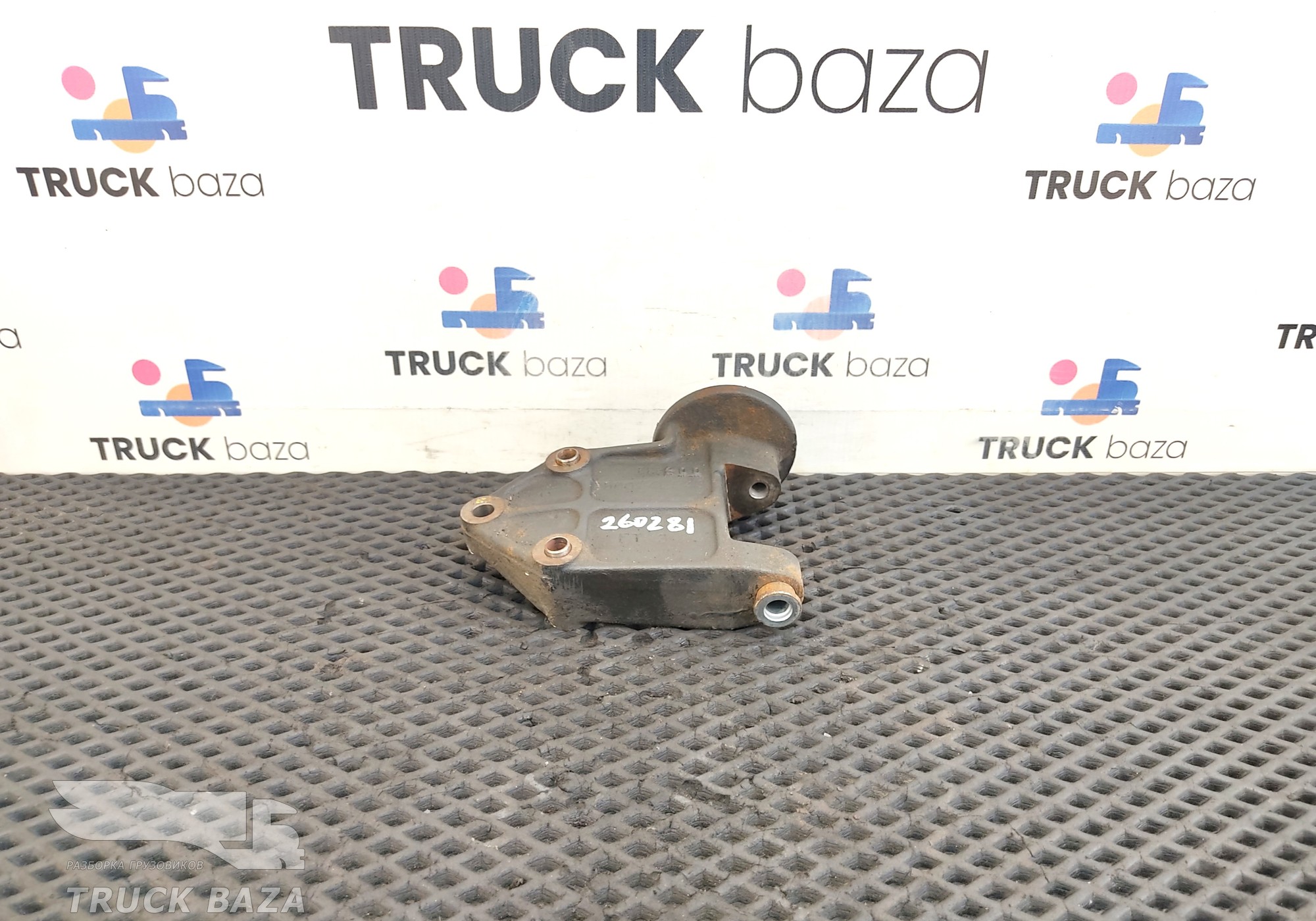 500346543 Кронштейн генератора для Iveco Stralis