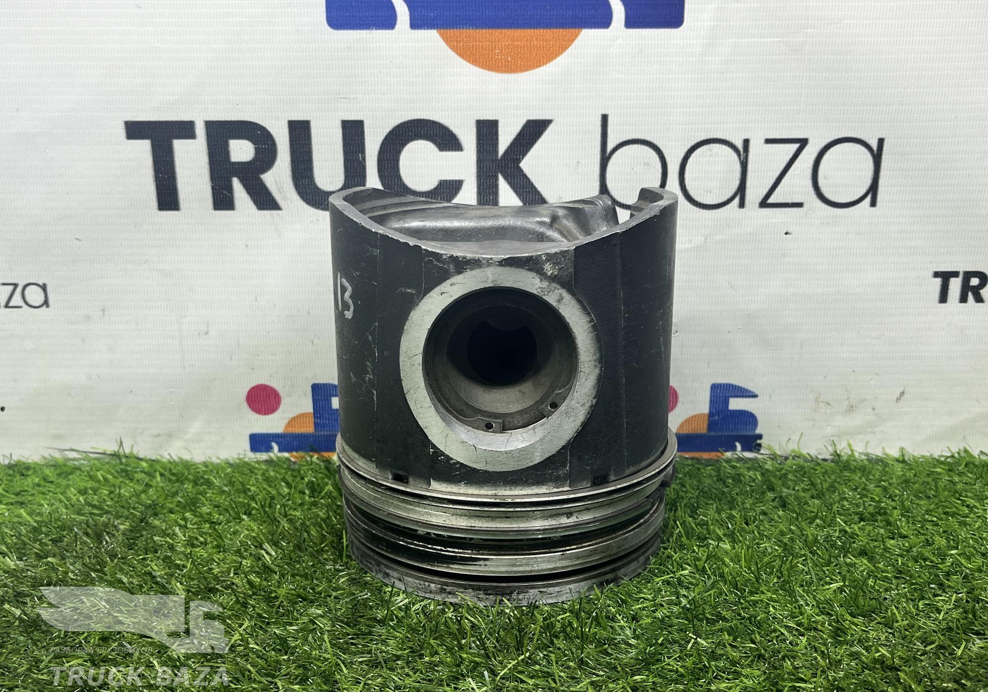 504006112 Поршень