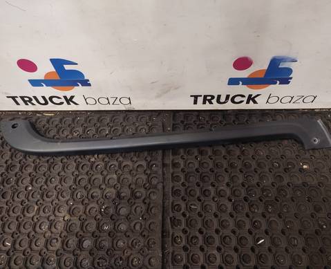 A9406980562 Накладка стойки лобового стекла левая для КАМАЗ