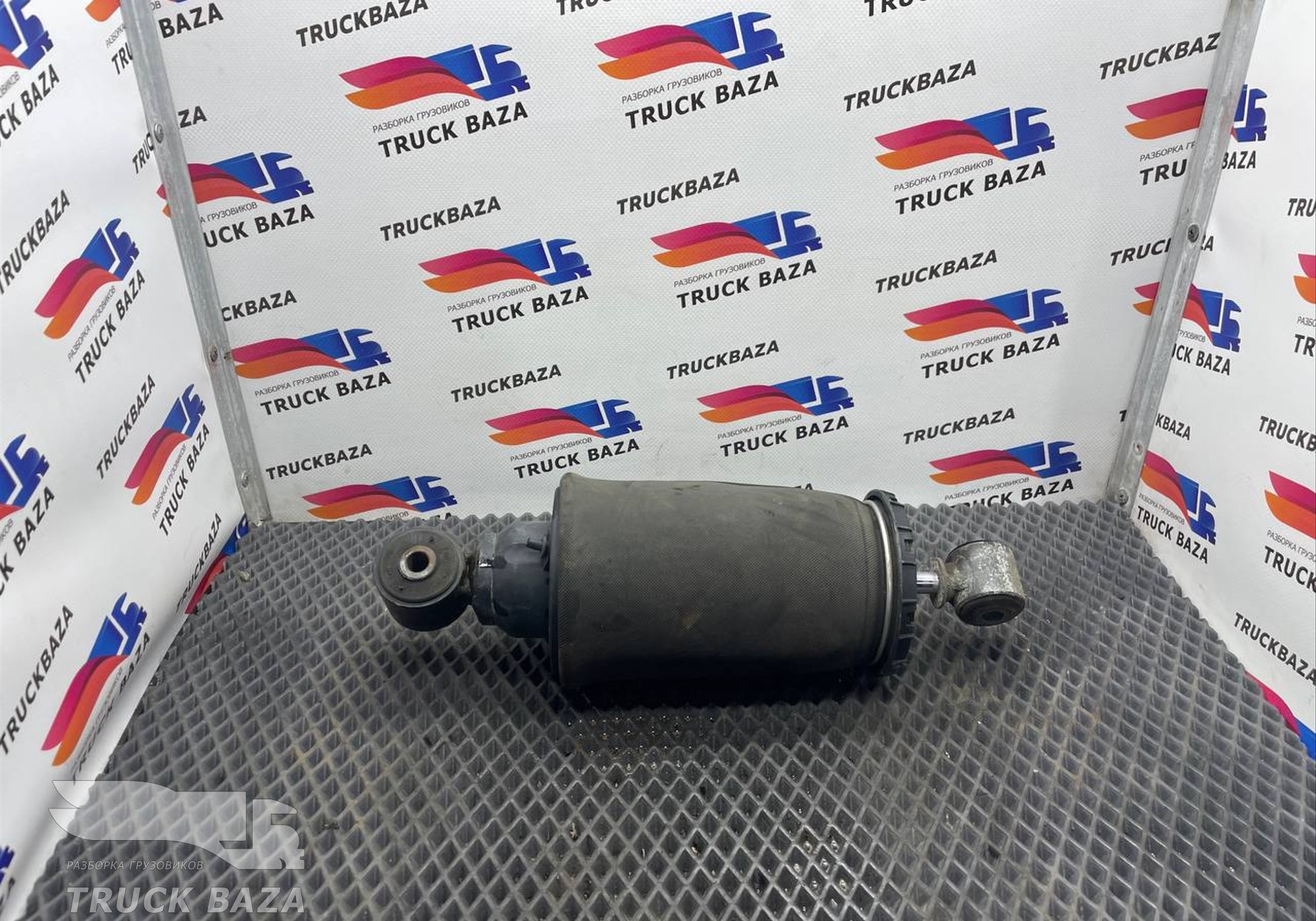 9640060210 Подушка кабины задняя управляющая