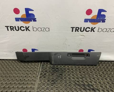 810W629300158 Накладка потолка правая для Sinotruk Sitrak C7H