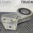 1791181 Кронштейн интеркулера правый для Opel Vectra A (с 1988 по 1995)