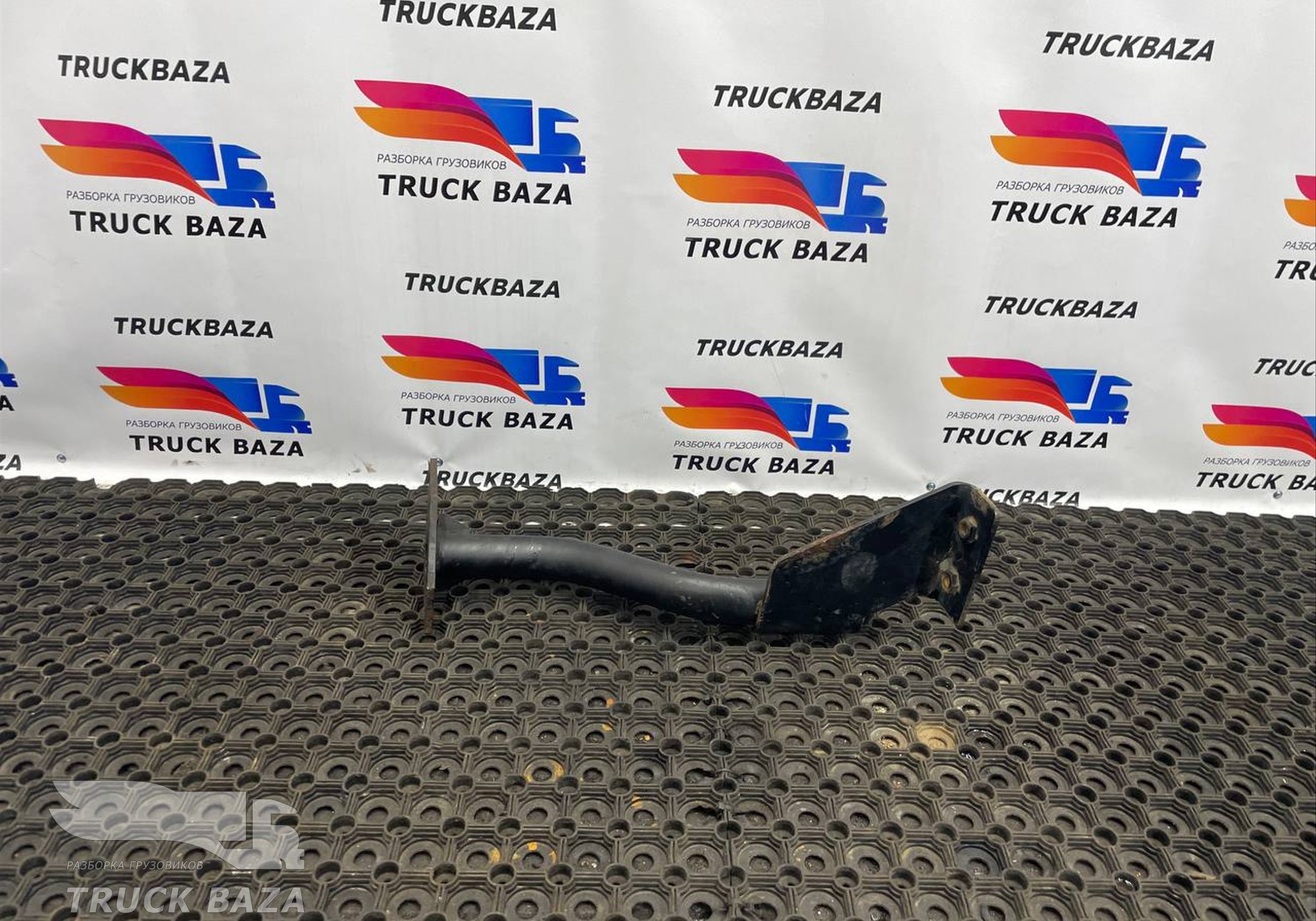 54901840515210 Кронштейн подножки правый для КАМАЗ 54901