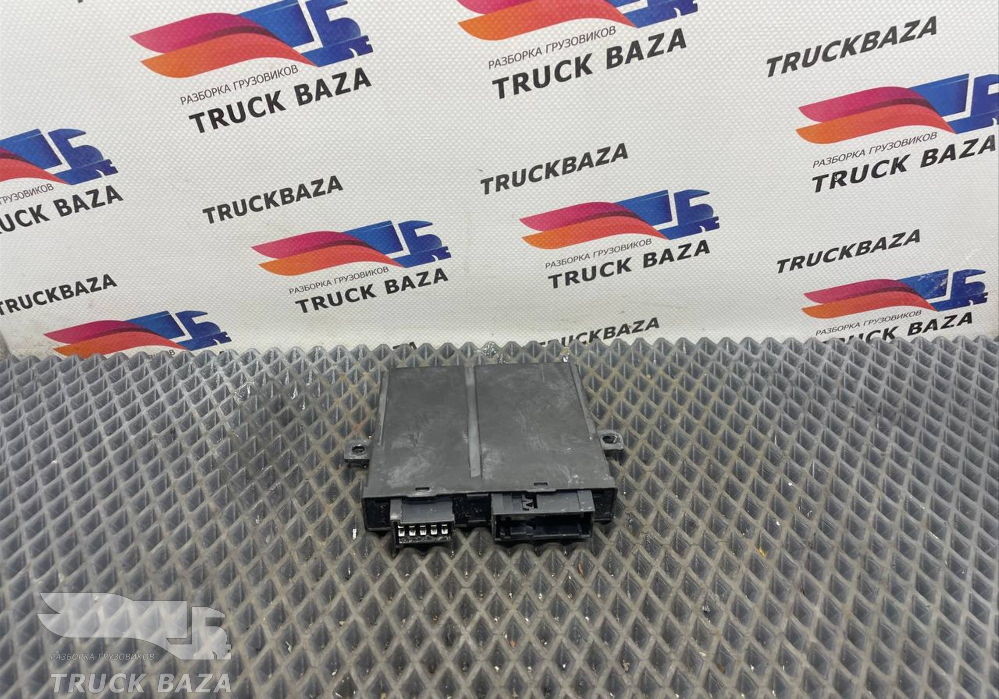 A0004463519 Блок управления стеклоподъемниками для Mercedes-Benz Actros MP3 (с 2008)